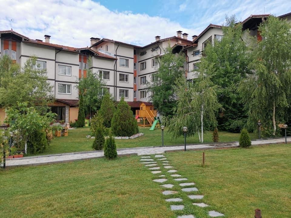 Spa Vita Springs Hotel Banya  Exterior photo